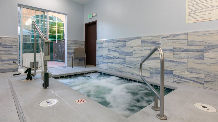 Holiday Inn Express Spokane Valley Pool