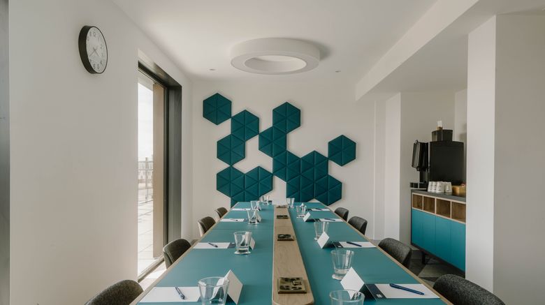 <b>Holiday Inn Express Liverpool-Central Meeting</b>. Images powered by <a href="https://www.leonardoworldwide.com/" title="Leonardo Worldwide" target="_blank">Leonardo</a>.