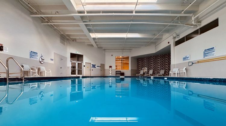 Candlewood Suites Conference Centre Pool