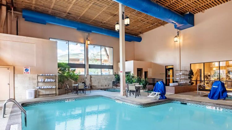 Holiday Inn Frisco Pool