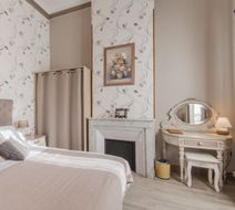Hotel de Provence Room