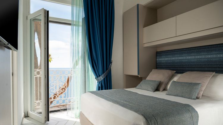 Eden Roc Suites Hotel Suite