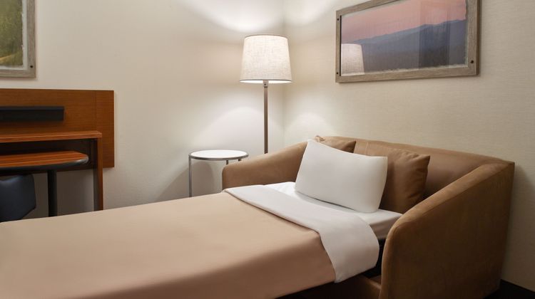 Fairfield Inn & Suites Anderson Clemson Suite