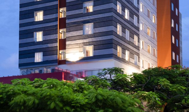 Fairfield Inn & Suites Cancun Downtown Exterior