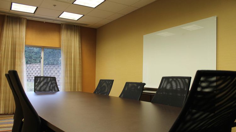 Fairfield Inn & Suites Frankfort Meeting
