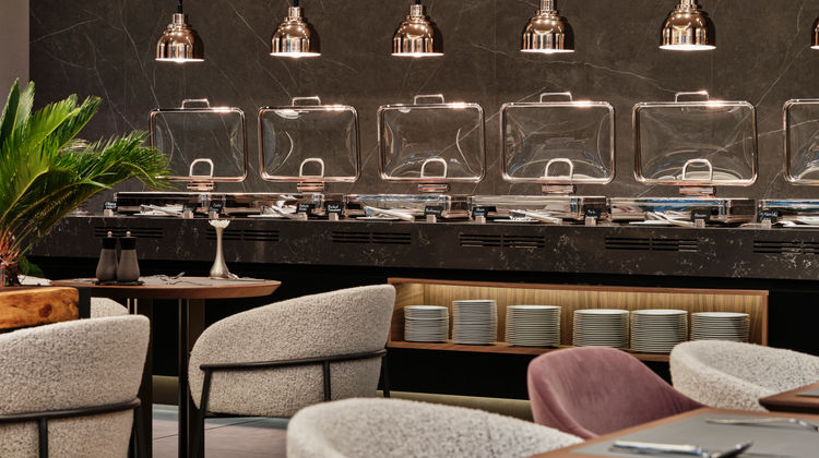 Crowne Plaza Sofia Restaurant