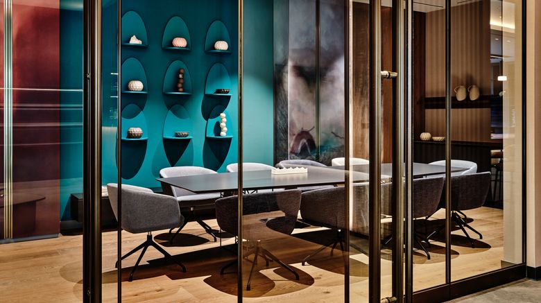 <b>Crowne Plaza Sofia Meeting</b>. Images powered by <a href="https://www.leonardoworldwide.com/" title="Leonardo Worldwide" target="_blank">Leonardo</a>.