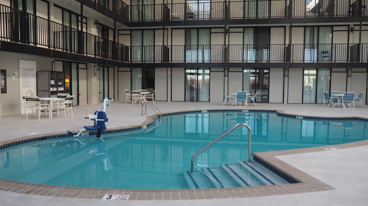Holiday Inn Harrisburg-Hershey Hotel Pool