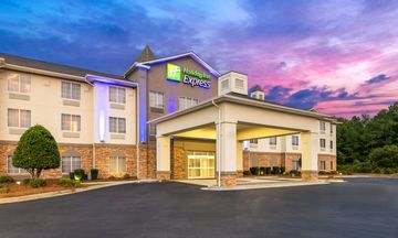 Holiday Inn Express Savannah Airport