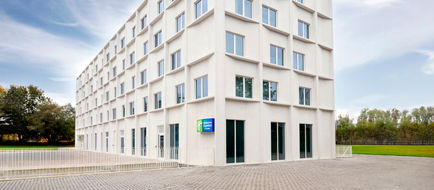 Holiday Inn Express Gent Exterior