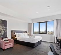 The Gerald Apartment Hotel Room
