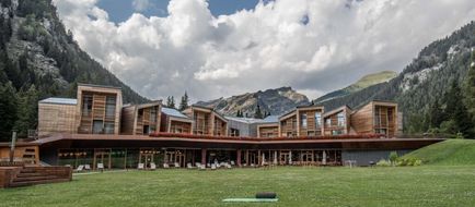 Aethos Monterosa Exterior