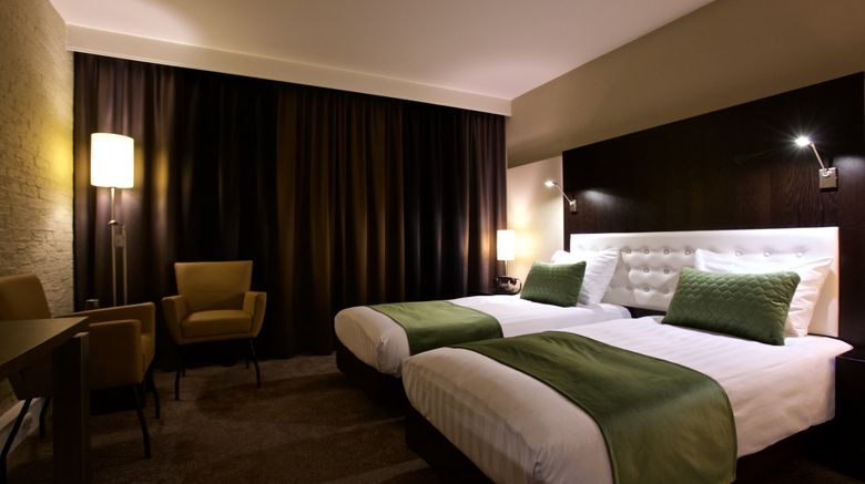 <b>Arrows Hotel Room</b>. Images powered by <a href="https://www.leonardoworldwide.com/" title="Leonardo Worldwide" target="_blank">Leonardo</a>.