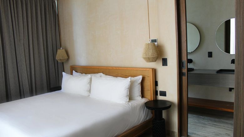 <b>Bespoke Tulum Room</b>. Images powered by <a href="https://www.leonardoworldwide.com/" title="Leonardo Worldwide" target="_blank">Leonardo</a>.
