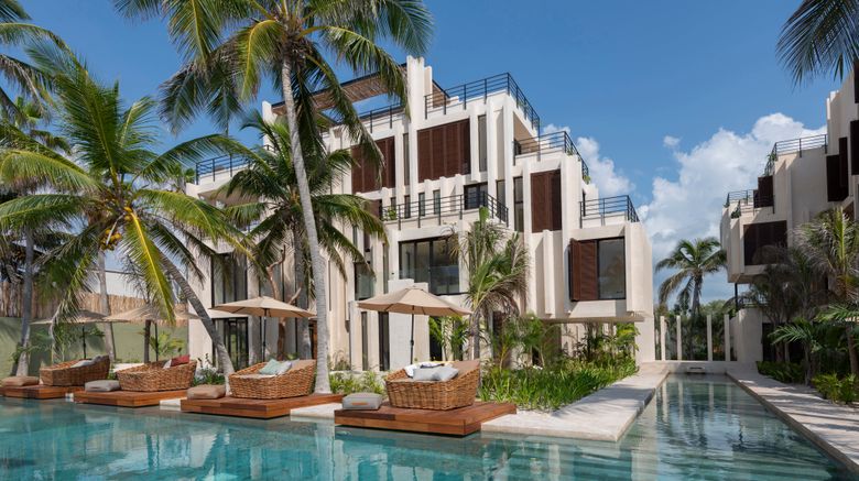 <b>Bespoke Tulum Pool</b>. Images powered by <a href="https://www.leonardoworldwide.com/" title="Leonardo Worldwide" target="_blank">Leonardo</a>.