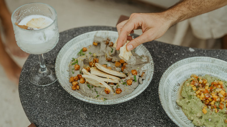 <b>Bespoke Tulum Restaurant</b>. Images powered by <a href="https://www.leonardoworldwide.com/" title="Leonardo Worldwide" target="_blank">Leonardo</a>.