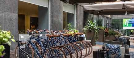 Holiday Inn Express NYC - Chelsea Exterior