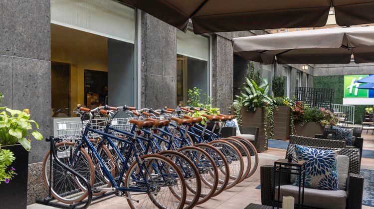 Holiday Inn Express NYC - Chelsea Exterior