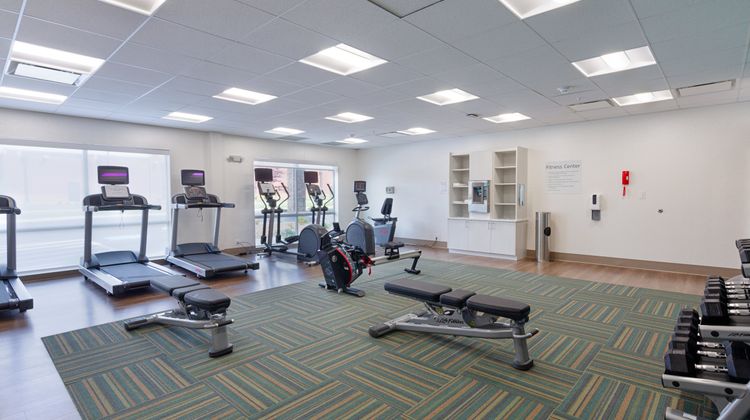 Holiday Inn Express & Suites Abingdon Health Club
