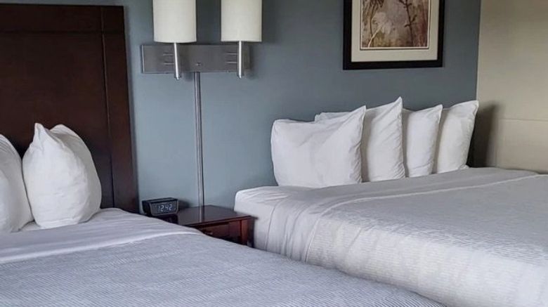 <b>Kindersley All Suites Hotel Suite</b>. Images powered by <a href="https://www.leonardoworldwide.com/" title="Leonardo Worldwide" target="_blank">Leonardo</a>.