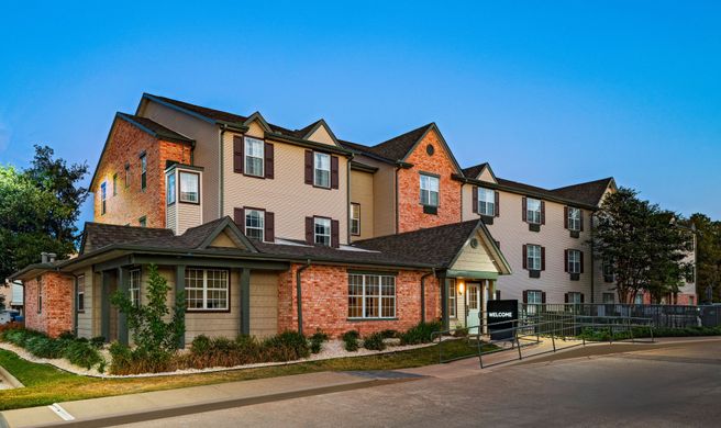 TownePlace Suites College Station Exterior