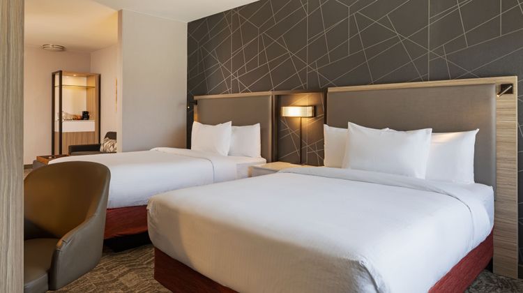 SpringHill Suites Turlock Suite