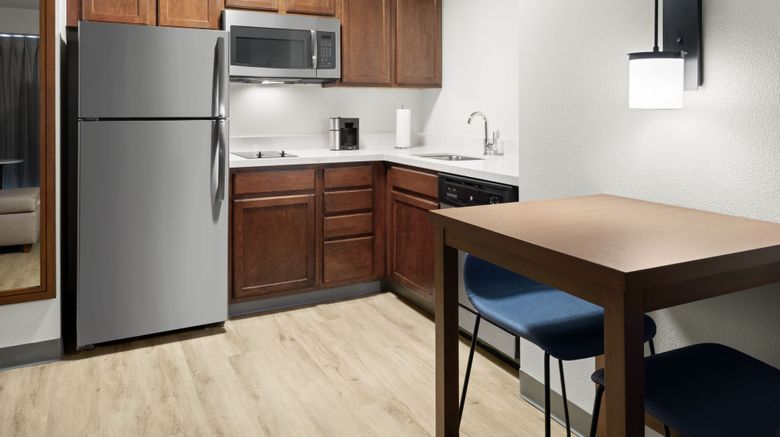 <b>Residence Inn Tampa Westshore/Airport Room</b>. Images powered by <a href="https://www.leonardoworldwide.com/" title="Leonardo Worldwide" target="_blank">Leonardo</a>.