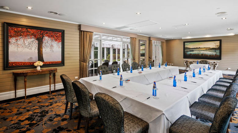 <b>Parklands Country Garden & Lodges Meeting</b>. Images powered by <a href="https://www.leonardoworldwide.com/" title="Leonardo Worldwide" target="_blank">Leonardo</a>.