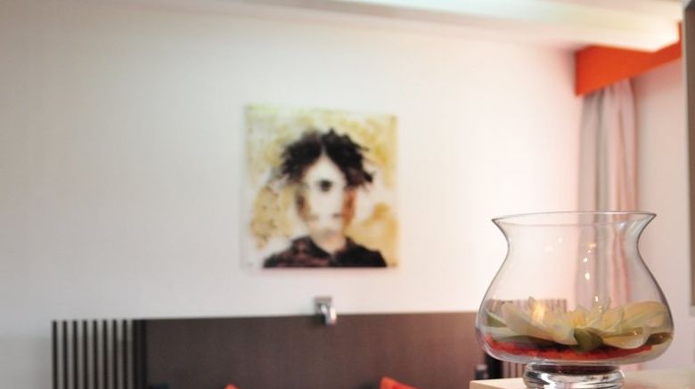 <b>Europole Hotel Room</b>. Images powered by <a href="https://www.leonardoworldwide.com/" title="Leonardo Worldwide" target="_blank">Leonardo</a>.
