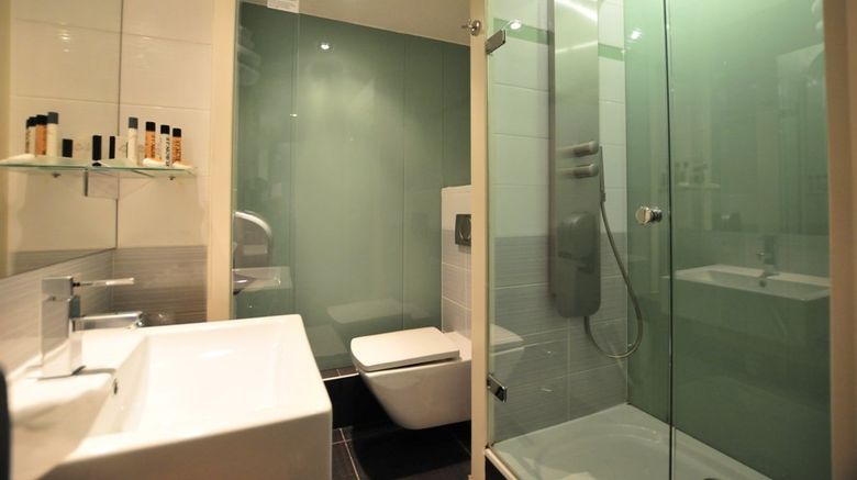 <b>Europole Hotel Room</b>. Images powered by <a href="https://www.leonardoworldwide.com/" title="Leonardo Worldwide" target="_blank">Leonardo</a>.