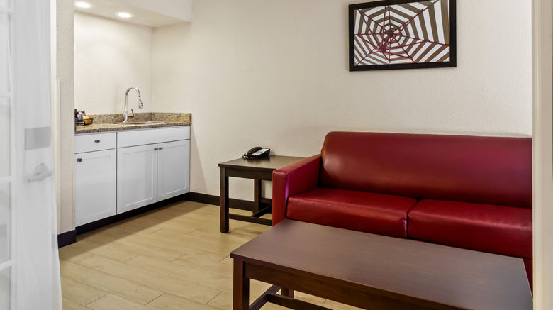 <b>Red Roof Plus+ Jacksonville Southpoint Suite</b>. Images powered by <a href="https://www.leonardoworldwide.com/" title="Leonardo Worldwide" target="_blank">Leonardo</a>.