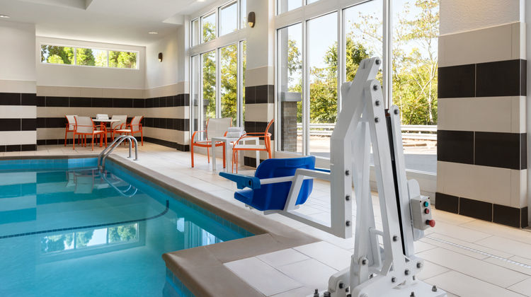 Holiday Inn Birmingham - Hoover Pool