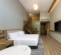 Holiday Inn Jiuhua Mountain Hot Spring Room