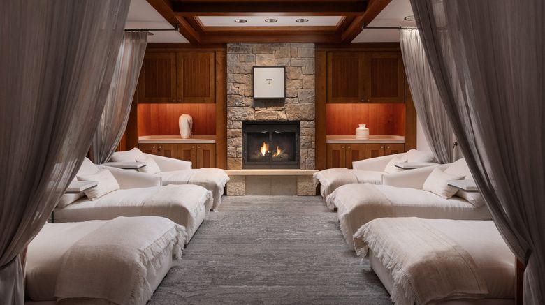 <b>Four Seasons Resort Jackson Hole Spa</b>. Images powered by <a href="https://www.leonardoworldwide.com/" title="Leonardo Worldwide" target="_blank">Leonardo</a>.