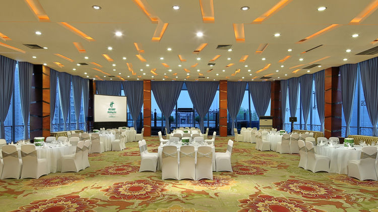 Holiday Inn Century City-WestTower Meeting