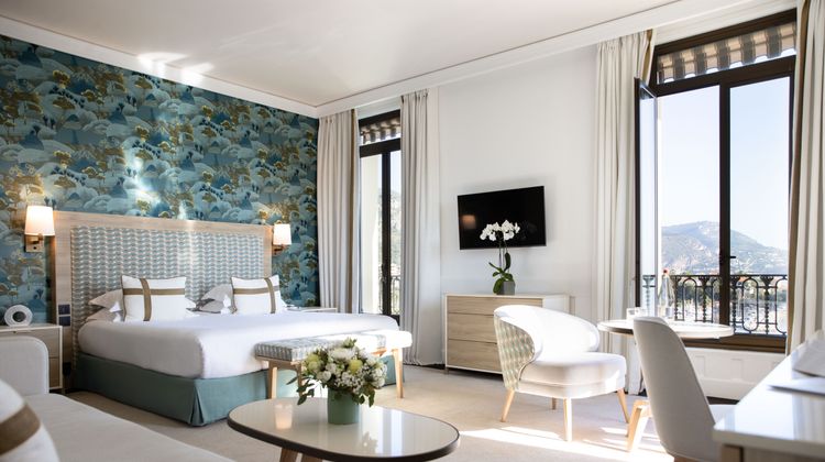 Royal-Riviera Hotel Suite