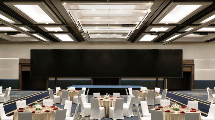 Royal Orchid Sheraton Riverside Hotel Meeting