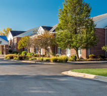 HomeTowne Studios East Lansing Okemos Exterior
