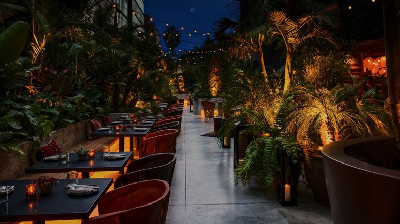 <b>Hollywood Volume, Tribute Portfolio Restaurant</b>. Images powered by <a href="https://www.leonardoworldwide.com/" title="Leonardo Worldwide" target="_blank">Leonardo</a>.