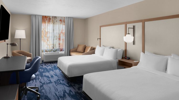 Fairfield Inn & Suites Richfield Suite