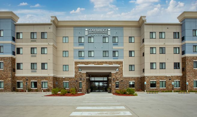 Staybridge Suites Ames Exterior