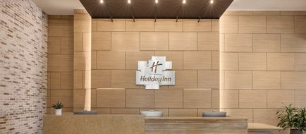 Holiday Inn & Suites Nashville Downtown Exterior