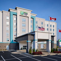 Holiday Inn Express & Suites Southeast