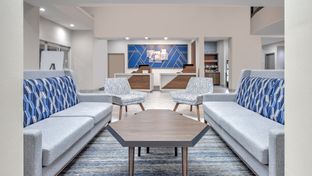 Holiday Inn Express Hotel Dallas West