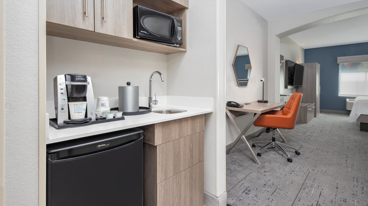 Holiday Inn Express Hotel Dallas West Room