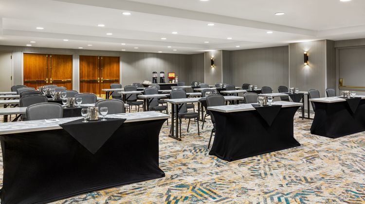 Crowne Plaza Seattle Downtown Meeting