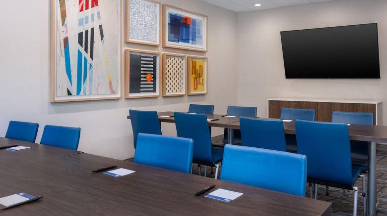 <b>Holiday Inn Express Suites Alton Meeting</b>. Images powered by <a href="https://www.leonardoworldwide.com/" title="Leonardo Worldwide" target="_blank">Leonardo</a>.