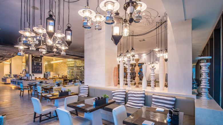 <b>Rayong Marriott Resort & Spa Restaurant</b>. Images powered by <a href="https://www.leonardoworldwide.com/" title="Leonardo Worldwide" target="_blank">Leonardo</a>.