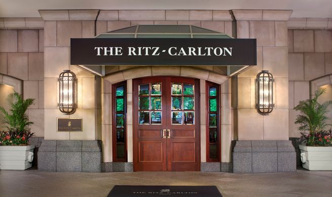 The Ritz-Carlton, Osaka Exterior