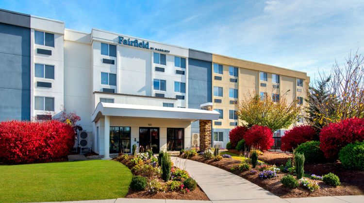Fairfield Inn & Suites Wallingford New Haven Exterior